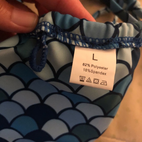 NWOT Fishy scale blue bikini - Picture 4 of 5